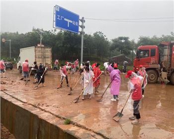 萬(wàn)通設(shè)計(jì)抗洪搶險(xiǎn)在前線(xiàn)